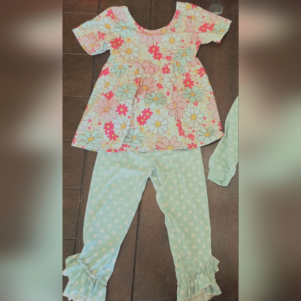 Floral Skirt and Polka Dot Leggings Set